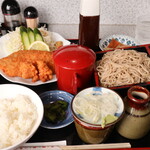 Soba Chiyaya Kaze Nobou - 鮭フライと唐揚げ定食