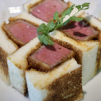 洋食 つばき - シャトーブリアンビーフカツサンド