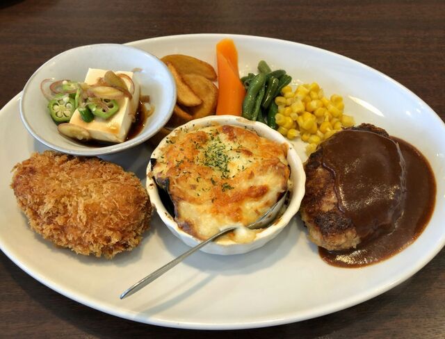洋食榮屋 栄屋 サカエヤ 旧店名 レストラン サカエ 三郷 洋食 食べログ