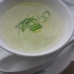 杯杯天山閣 - 白湯スープ