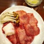 炭火焼肉 カナリヤ - 料理写真:ねぎ塩タン