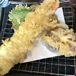 打ちたてうどん だし屋 - 