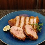 とんかつ マンジェ - 嫁がいただいたあじ豚&特上ヘレとんかつ