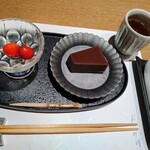 由縁別邸代田 割烹 月かげ - 甘味＞水羊羹、汐蜜。山形県産、佐藤錦。