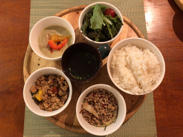 アジアン ビレッジ 狸小路 アジア エスニック料理 その他 ネット予約可 食べログ アジアン ビレッジ 狸小路 アジア エスニック料理 その他 ネット予約可 食べログ