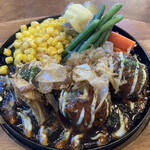 サァティーラブ - たこ焼きハンバーグ