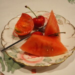 うを徳 - さくらんぼ　紅秀峰と佐藤錦、フルーツトマト、藪塚スイカ