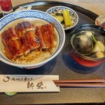 炭焼きうなぎ 新栄 - 