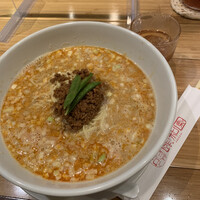 個室中華 頤和園 溜池山王店 - 