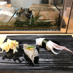 寿司の美登利 - 生しらすとゲソ