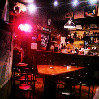 Peep-bo club photo 4