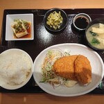 Machino Gohanya Chidori - 肉じゃがコロッケとアジフライ定食 ￥650