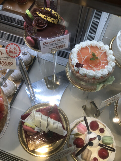 モーツァルト シュロスガッセ モーツアルト 県庁通り ケーキ 食べログ