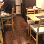 Sushi En - 店内テーブル席