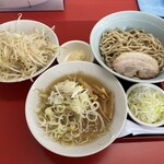 ラーメン もっけだの - 2021.8.6～夏季限定『塩トンコツつけ麺』ニンニクヤサイマシマシ+ネギ（スクラッチクーポン）