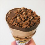 LAWSON - 料理写真:ローソン@上越南城町店 ジャイアントコーン クッキー&チョコ 中身