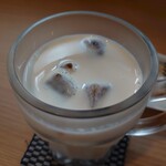 ヤムヤムイエロー - 氷コーヒー