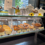 トシ・ヨロイヅカ 東京 - 