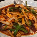 麗紅 - 青椒鶏肉絲 通称トリピー