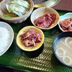Bokkaen - デラックス定食