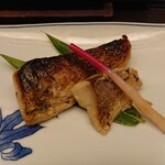 和食処 大ばん - シマアジの西京焼き