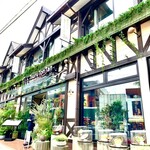 츠루톤탄 UDON NOODLE Brasserie KARUIZAWA JAPAN