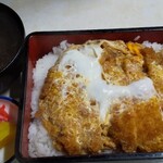 林屋食堂 - かつ丼￥600