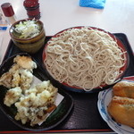 味奈登庵 - 舞茸つけ天＋おいなり \150