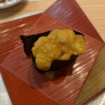 Sushi Tatsu - １貫440円のウニ