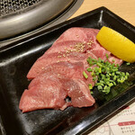 Yakiniku Chaya Misawa - 厚切りタン