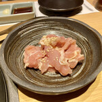 焼肉茶屋 みさわ - 鶏モモ