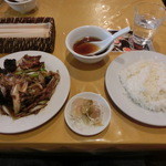 有昌 - 今日のランチのレバーとネギ炒めでございます