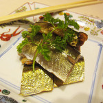 御田町 桃の木 - 秋刀魚の燻製