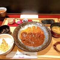 銀座米料亭 八代目儀兵衛 - 