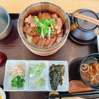江戸前肉割烹 宮下 - 