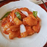 中国料理 盤古殿 - 白魚の酢豚