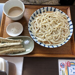 手打ちうどん まつ奈 - ごま汁うどんの並とごぼう天です。