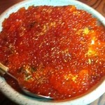 産直屋 たか - 【2012年10月再々訪】たかさんから誕生日ケーキとして頂いた釧路のイクラを使った丼