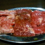 ホルモン 徳いち - 赤身盛り合わせ1000円