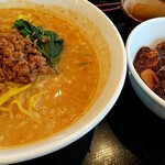 泰山 - 担々麺とミニ麻婆丼
