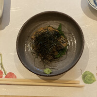 対馬のどぐろとイカ活き造り 博多 魚蔵 都ホテル店 - 