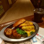 VILLAGE VANGUARD DINER - 