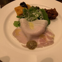 サバティーニ・ディ・フィレンツェ 大丸東京店 - ローストポークのマスタードとカボチャのマリネ、いいだこのトマトソース