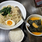 乃木坂ラーメン 東京食品 まる彦 - 