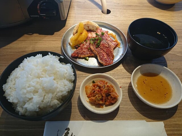 焼肉 弘商店 京都駅西 京都 焼肉 食べログ