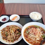 台湾料理 富祥 - ランチメニュー(ニラレバ炒め＋台湾ラーメン)