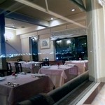 ポン・ヌフ - 窓から見える夜景