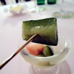 ポン・ヌフ - 自家製ピクルス　アップ