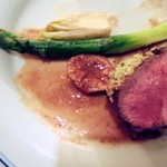 ポン・ヌフ - ニュージーランド産仔羊のロースト　ガーリックマスタード風味