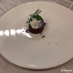 プチレストラン ブーケ・ド・フランス - 馬肉とﾋﾞｰﾂのﾀﾙﾀﾙ焦がしﾊﾞﾀｰﾊﾟｳﾀﾞｰ添え 